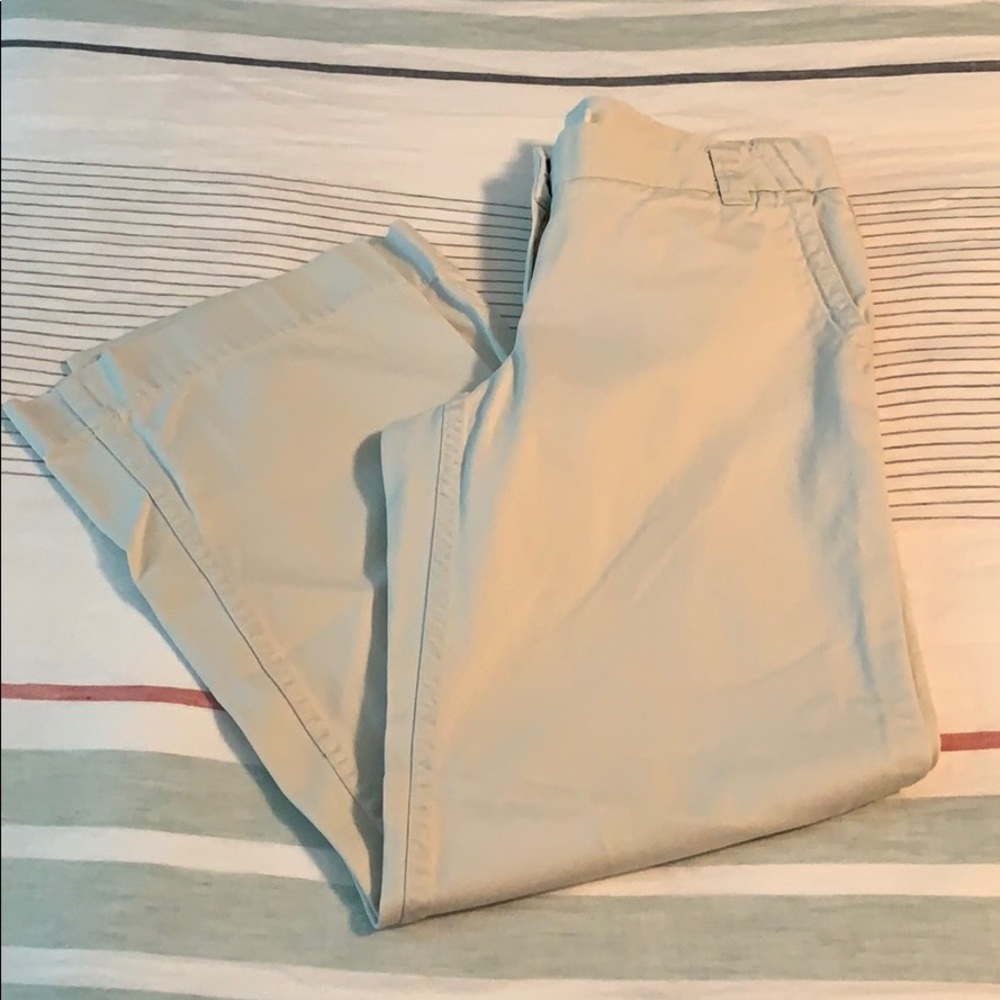 Chinos